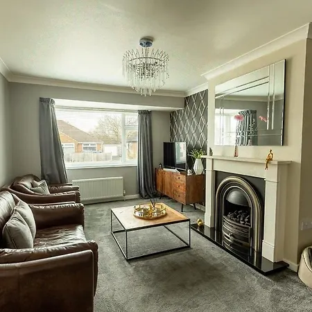 Nyaraló Woodfield Road - 2 Bed In With Spacious Garden & Hot Tub Hire