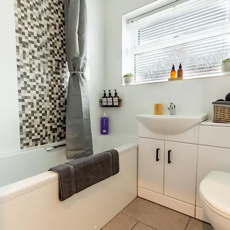 בית נופש Woodfield Road - Two Bed In With Cosy Living Fire.