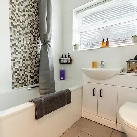 Nyaraló Woodfield Road - Two Bed In With Cosy Living Fire.