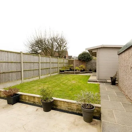 Woodfield Road - Two Bed In With Cosy Living Fire. Nyaraló *