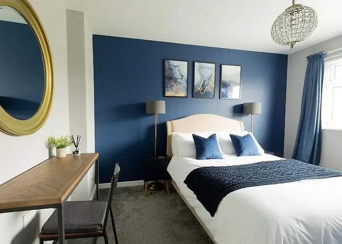 Holiday home Woodfield Road - Two Bed In With Cosy Living Fire. *