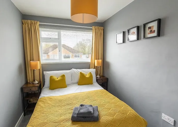 Woodfield Road - Two Bed In With Cosy Living Fire.