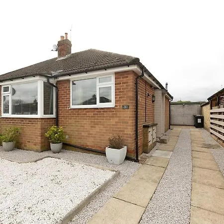 Woodfield Road - Two Bed In With Cosy Living Fire. * Χαρογκέιτ