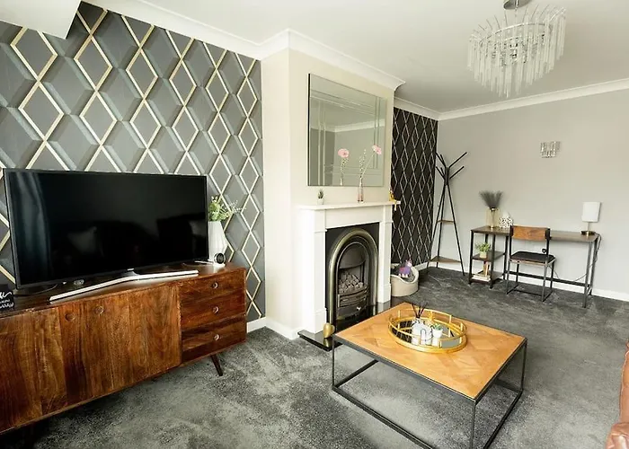 Holiday home Woodfield Road - Two Bed In With Cosy Living Fire. *